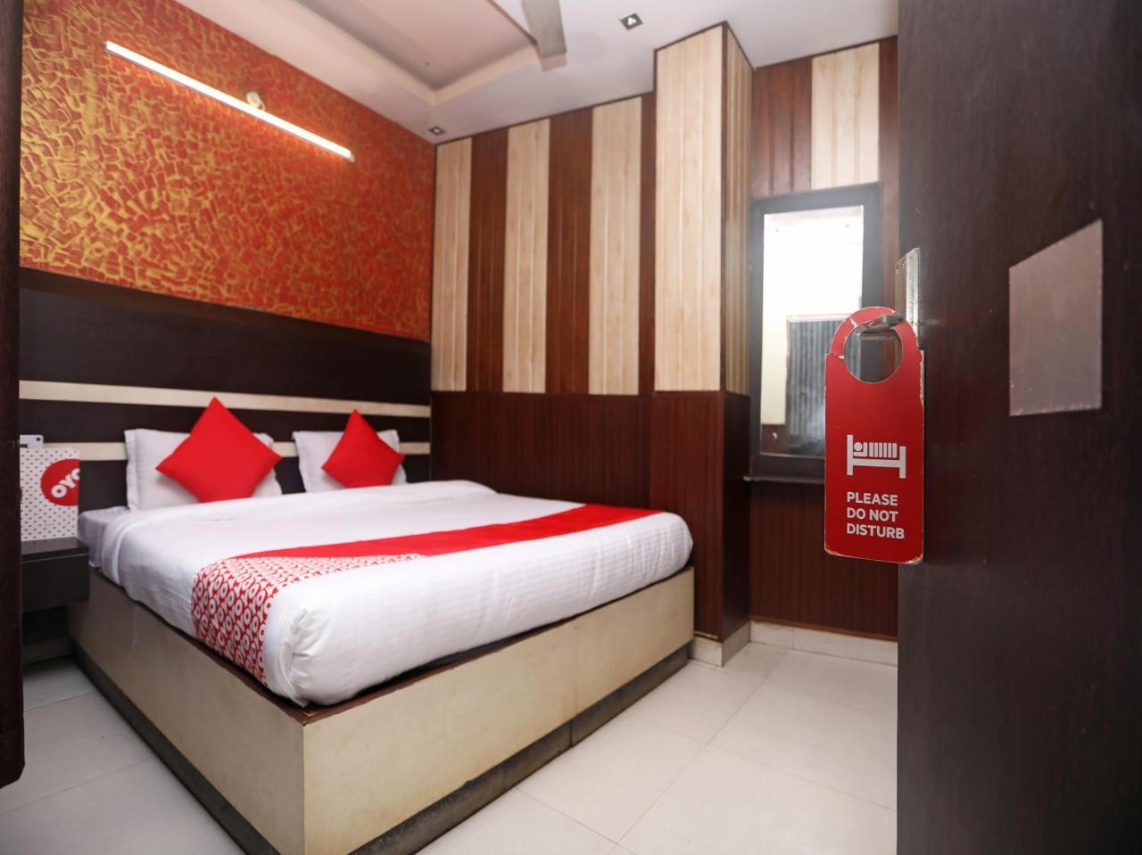 โอโย 18541 โฮเต็ล หริเทพ Hotel Roorkee ภายนอก รูปภาพ