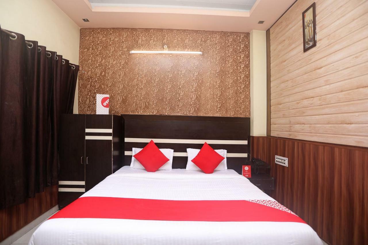 โอโย 18541 โฮเต็ล หริเทพ Hotel Roorkee ภายนอก รูปภาพ
